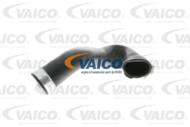V10-2904 - Przewód intercoolera VAICO TOUAREG 06- 10