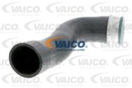 V10-3769 - Przewód ciśnieniowy intercoolera VAICO VAG EOS/GOLF/JETTA/PASSAT/SCIROCCO/A3