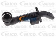 V10-9879 - Przewód odmy VAICO VAG PASSAT/PHAETON/TOUAREG/Q7