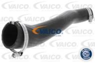 V25-1027 - Przewód ciśnieniowy intercoolera VAICO FORD FIESTA V
