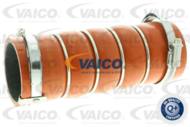 V42-0615 - Przewód ciśnieniowy intercoolera VAICO PSA 207/208/308/3008/RCZ/C4/DS3/DS4/DS5