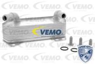 V10-60-0042 - Chłodnica oleju VEMO VAG