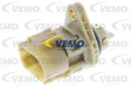 V10-73-0081 - Element ster.skrzyni biegów VEMO VAG A3/A4/A6/GOLF IV/PASSAT/SHARAN