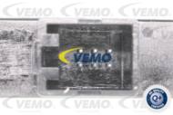 V10-73-0352 - Włącznik świateł awaryjnych VEMO VAG PASSAT/CC