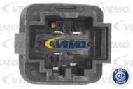 V10-73-0452 - Włącznik otwarcia wlewu paliwa VEMO VAG GOLF/TOLEDO/BORA/LEON 96- /PROD.OE/
