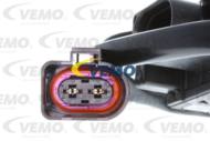 V10-79-0013 - Rezystor dmuchawy VEMO /opornik wentylatora/ VAG A4/A6/ALLROAD/PASSAT/SUPERB