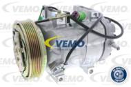 V15-15-0023 - Kompresor klimatyzacji VEMO DCW17 VAG A4/A4 AVANT