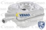 V15-60-6011 - Chłodnica oleju VEMO VAG A4/PASSAT