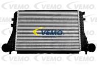 V15-60-6047 - Chłodnica powietrza (intercooler) VEMO 615X407X32MM /ATM/ VAG PASSAT