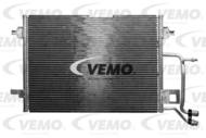 V15-62-1001 - Skraplacz klimat.VEMO 570x418x16mm VAG A4/PASSAT (3B2/35I)