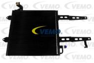 V15-62-1003 - Chłodnica klimatyzacji VEMO 360x335 x VAG POLO/LUPO