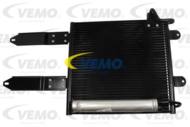 V15-62-1033 - Chłodnica klimatyzacji VEMO 335x365x16mm VAG AROSA/LUPO/POLO