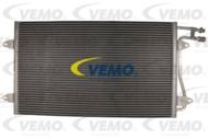 V15-62-1044 - Chłodnica klimatyzacji VEMO 664x380x22mm VAG LT II