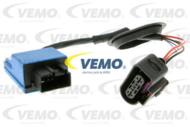 V15-71-0062 - Przekaźnik pompy paliwa VEMO VAG