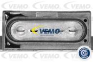 V15-71-0069 - Przekaźnik pompy paliwa VEMO VAG