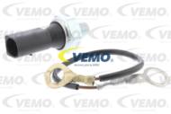 V15-99-1900 - Czujnik ciśnienia oleju VEMO VAG A3/A4/ALTEA/TOLEDO/GOLF V/PASSAT