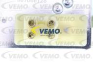 V15-99-1957 - resistor w/o a/c, without a/c VAG GOLF + JETTA II