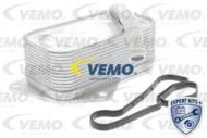 V20-60-0045 - Chłodnica oleju VEMO BMW