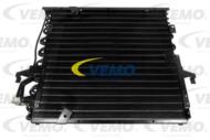 V20-62-1004 - Chłodnica klimatyzacji VEMO 483x458x24mm BMW E36