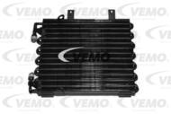 V20-62-1005 - Skraplacz klimat.VEMO BMW