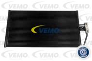 V20-62-1018 - Chłodnica klimatyzacji VEMO 590x325x16mm BMW E39/E38 (08.98-)