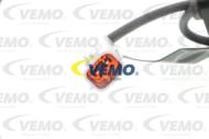 V32-72-0016 - Czujnik prędkości VEMO 