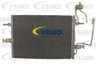 V40-62-0013 - Skraplacz klimat.VEMO OPEL Meriva