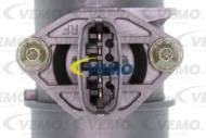 V40-72-0457 - Przepływomierz VEMO /5 pinów/ Agila/Astra/Tigra/Corsa/Combo/Meriva