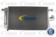 V52-62-0005 - Chłodnica klimatyzacji VEMO 616x355x17mm HYUNDAI ACCENT SEDAN/ACCENT