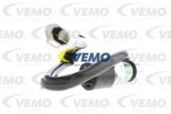 V64-73-0001 - Włącznik swiateł cofania VEMO Alto/Baleno/Swift/Wagon R+