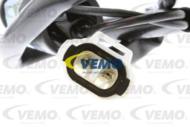 V64-73-0001 - Włącznik swiateł cofania VEMO Alto/Baleno/Swift/Wagon R+