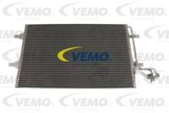 V95-62-0011 - Chłodnica klimatyzacji VEMO 625x382x16mm VOLVO S40/V50