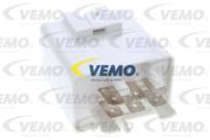 V95-71-0001 - Przekaźnik pompy paliwa VEMO 740/760/940/960