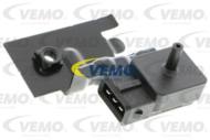V95-72-0043 - Czujnik ciśnienia kol.ssącego VEMO /3 piny/ S60/S80/V70